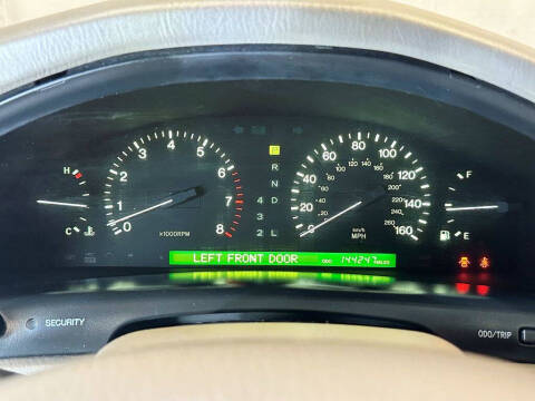 1998 Lexus LS 400