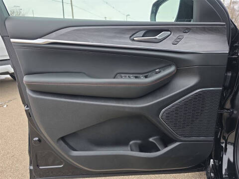 2025 Jeep Grand Cherokee L Overland