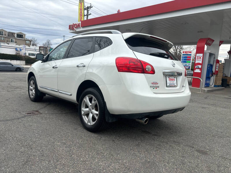 2011 Nissan Rogue S