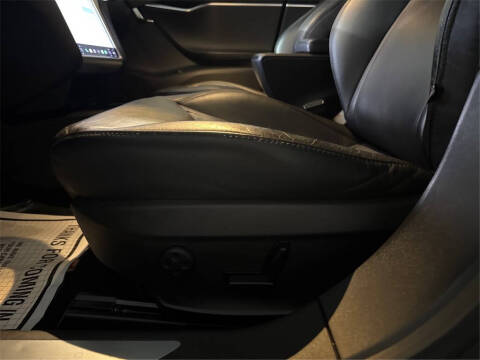 2016 Tesla Model S 70