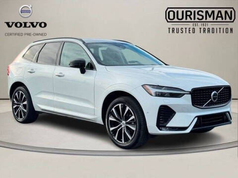 2023 Volvo XC60 B5 Plus Dark Theme