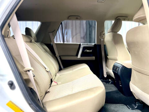 2017 Toyota 4Runner SR5