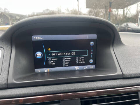 2012 Volvo XC70 T6 Platinum