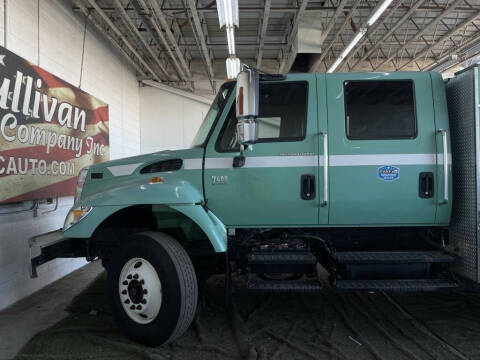 2004 International WorkStar 7400