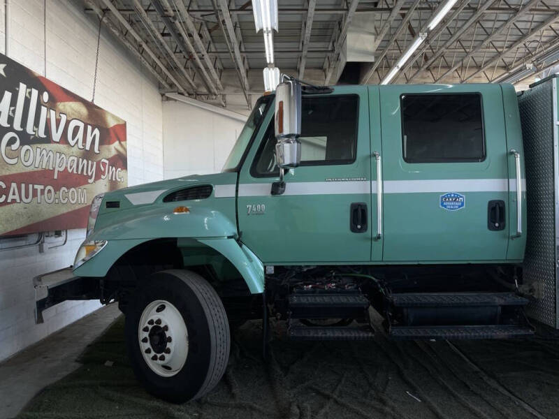 2004 International WorkStar 7400