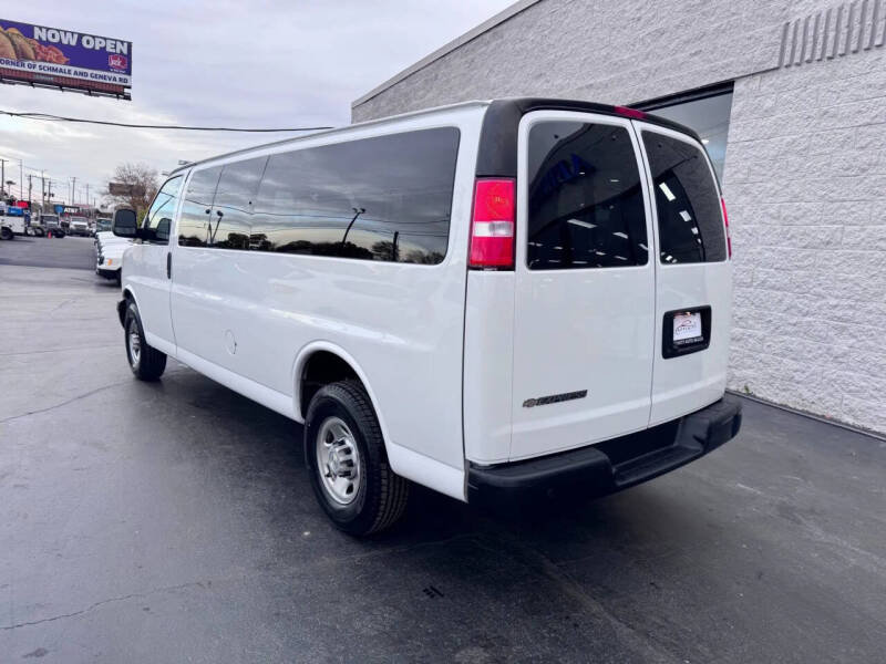 2022 Chevrolet Express LS 3500
