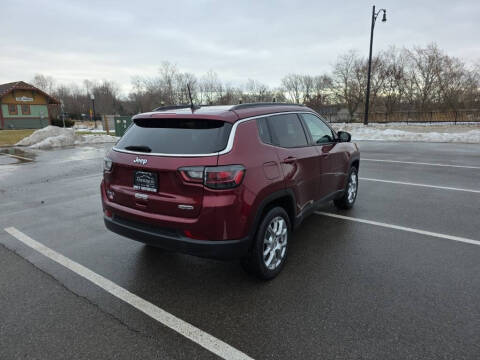 2022 Jeep Compass Latitude Lux