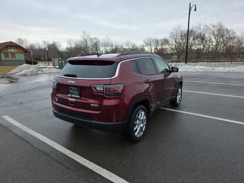 2022 Jeep Compass Latitude Lux