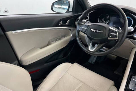 2025 Genesis G70