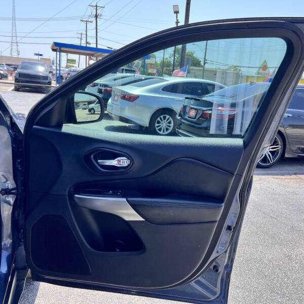 2020 Jeep Cherokee Latitude