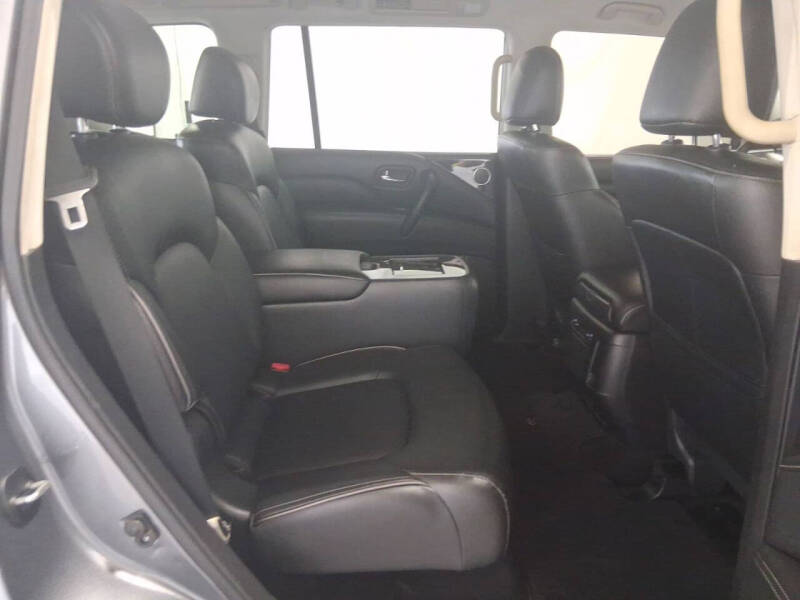 2021 Infiniti QX80 Luxe