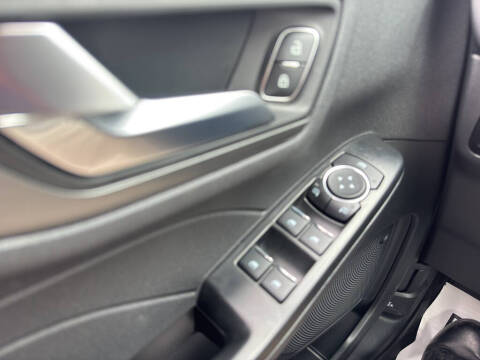 2025 Ford Escape Plug-In Hybrid PHEV