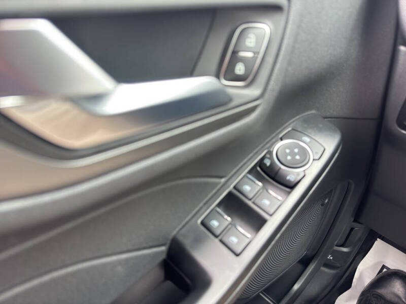 2025 Ford Escape Plug-In Hybrid PHEV