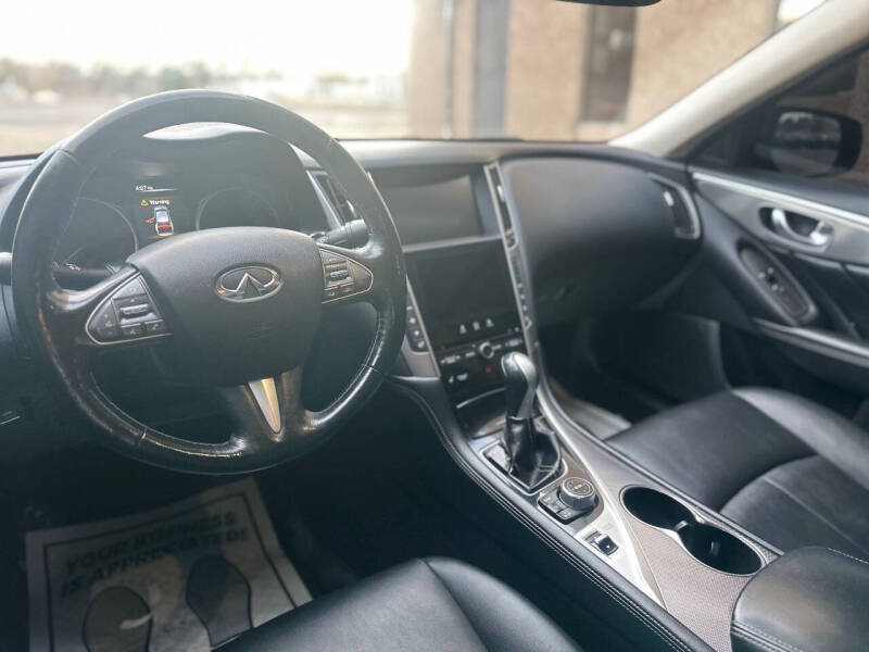 2014 Infiniti Q50 Premium