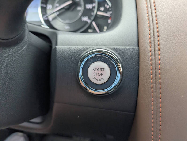 2020 Nissan Armada Platinum