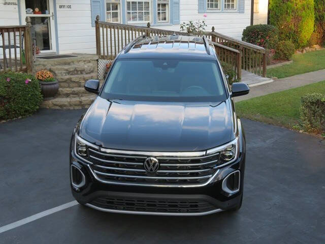 2024 Volkswagen Atlas SE