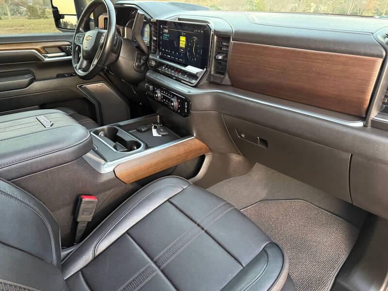 2024 Chevrolet Silverado 2500HD High Country