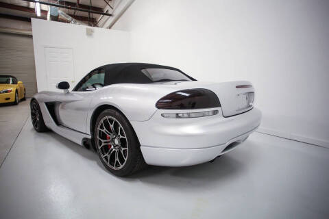 2003 Dodge Viper SRT-10