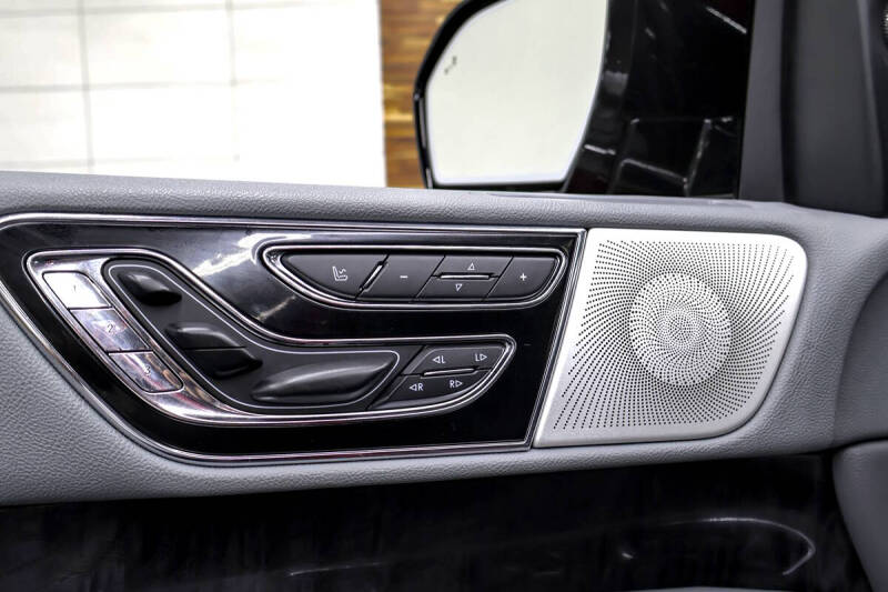 2020 Lincoln Navigator L Reserve