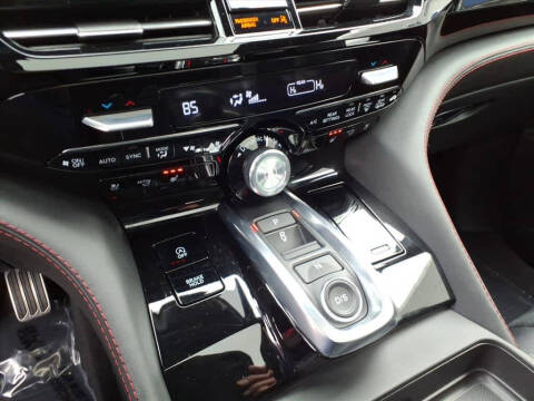 2025 Acura MDX SH-AWD w/A-SPEC