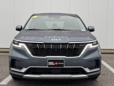 2024 Kia Carnival EX