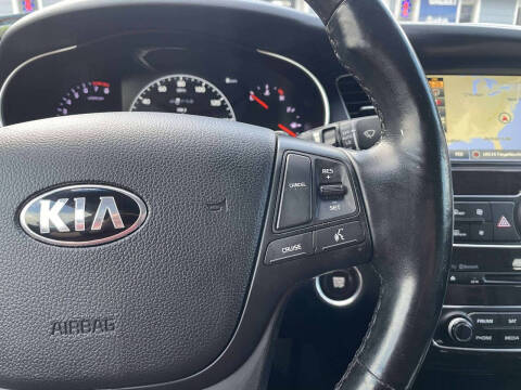 2015 Kia Cadenza Premium