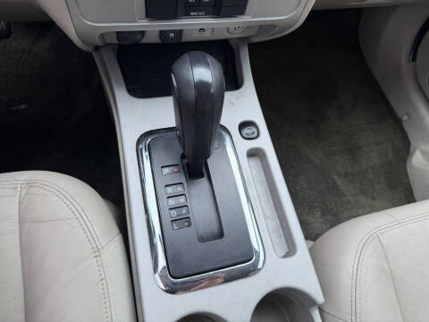 2010 Ford Escape XLT
