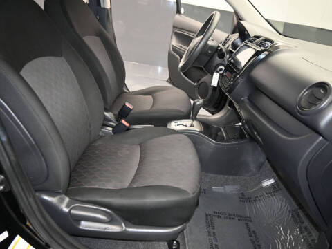 2023 Mitsubishi Mirage ES