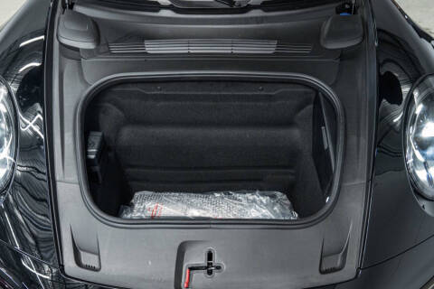 2025 Porsche 911 Carrera