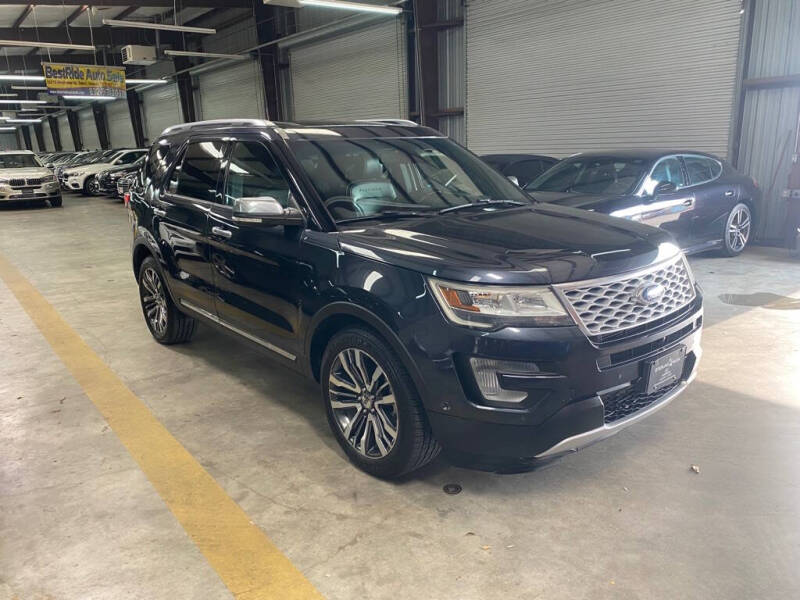 Image 4 of 2017 Ford Explorer Platinum