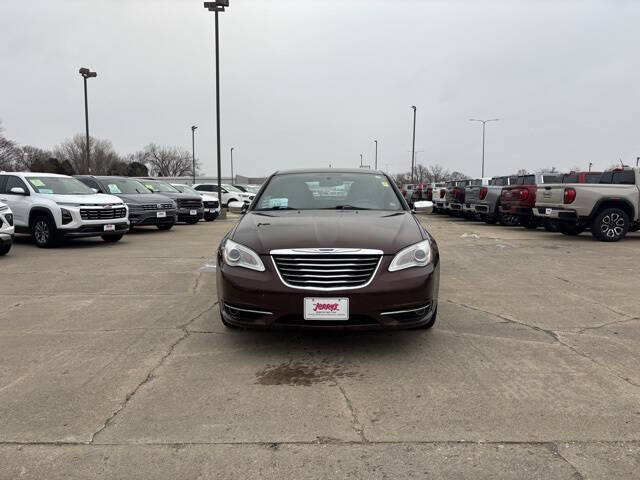 2013 Chrysler 200 Limited