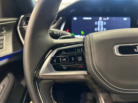 2025 Jeep Grand Cherokee Overland