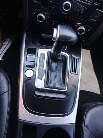 2014 Audi A4 2.0T quattro Premium Plus