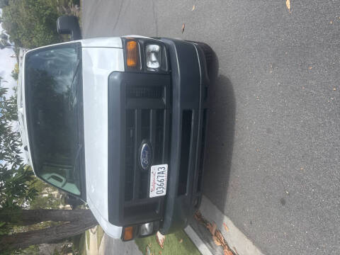 2011 Ford E-Series E-250