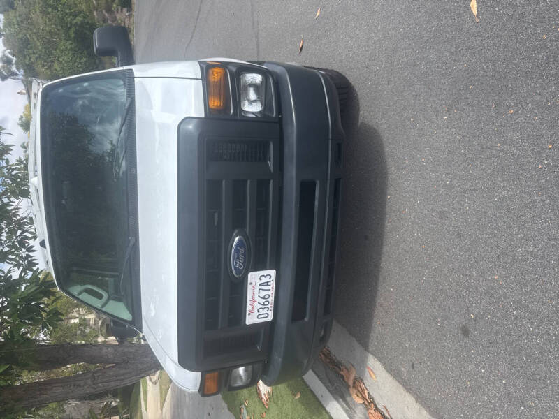 2011 Ford E-Series E-250