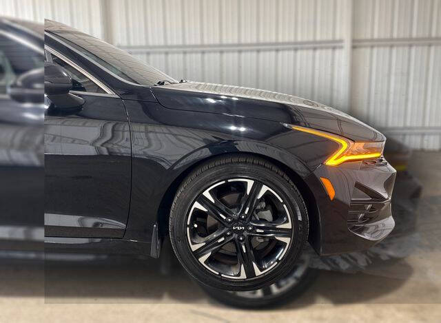 2022 Kia K5
