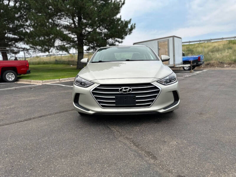 2018 Hyundai Elantra SE