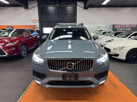 2020 Volvo XC90 T5 Momentum