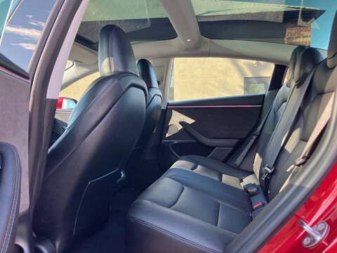 2025 Tesla Model 3 Long Range