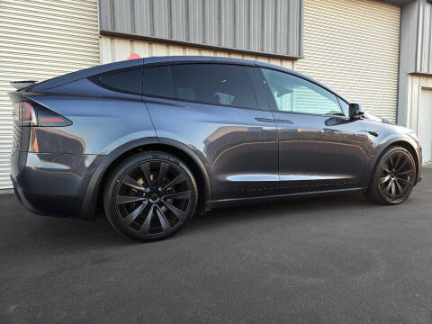 2022 Tesla Model X Plaid