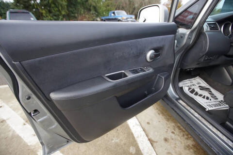 2008 Nissan Versa 1.8 S