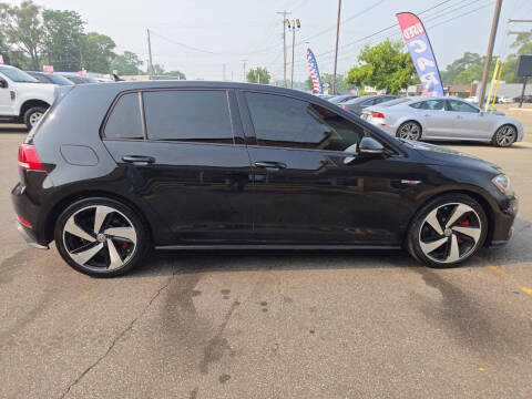 2018 Volkswagen Golf GTI SE