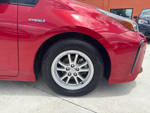 2020 Toyota Prius LE