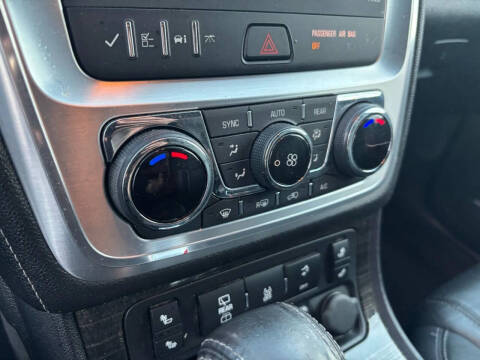 2016 GMC Acadia SLT-1