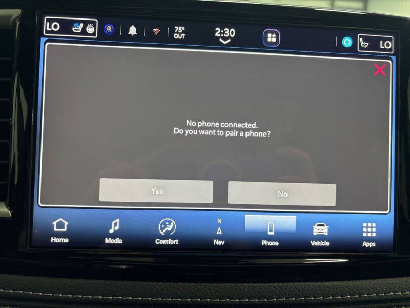 2027 Chrysler Pacifica Limited