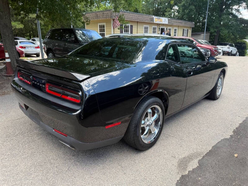 2019 Dodge Challenger SXT