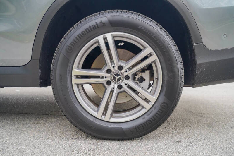 2021 Mercedes-Benz GLC GLC 300