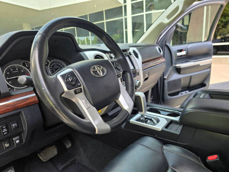 2017 Toyota Tundra Limited