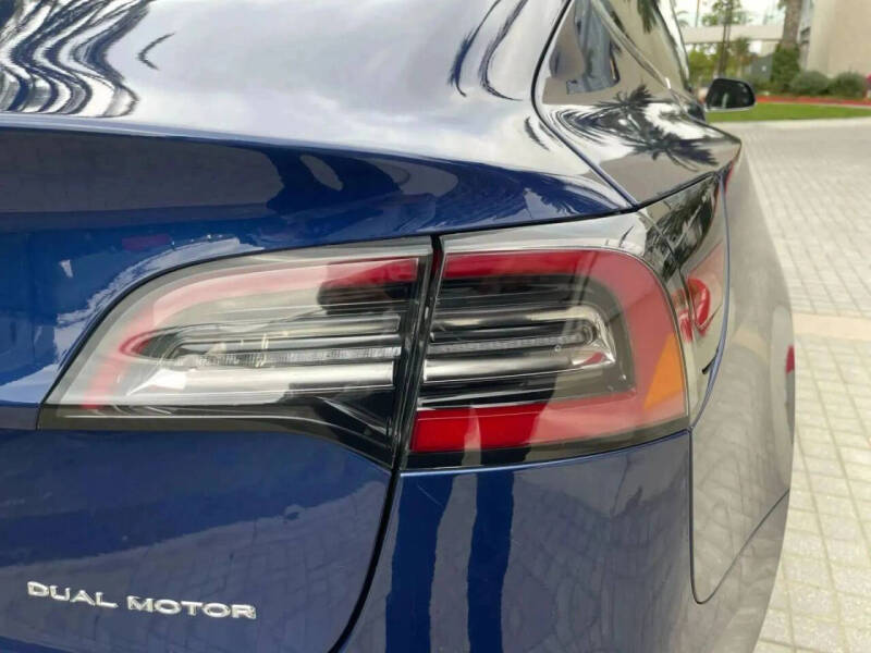 2020 Tesla Model 3 Long Range