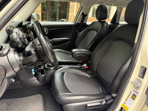 2015 MINI Hardtop 4 Door Cooper
